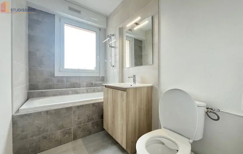 Studio 32m² Metz 57000 - Étage intermédiaire, DPE C - Photo 3