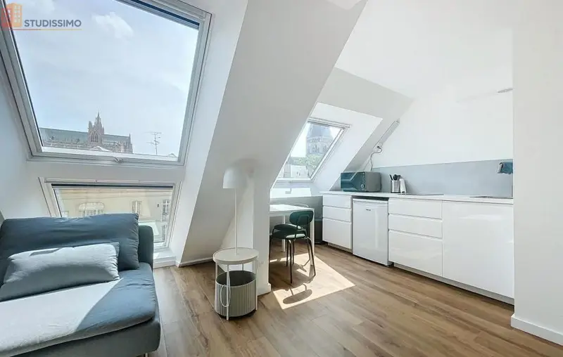 Studio meublé 20m² Metz centre - Calme, lumineux - Photo 8