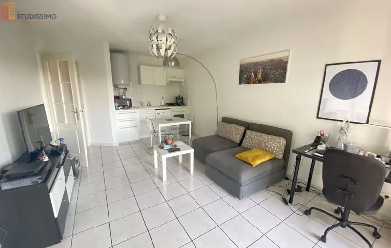 Studio 32m² Metz - Lumineux, DPE C - Photo 4