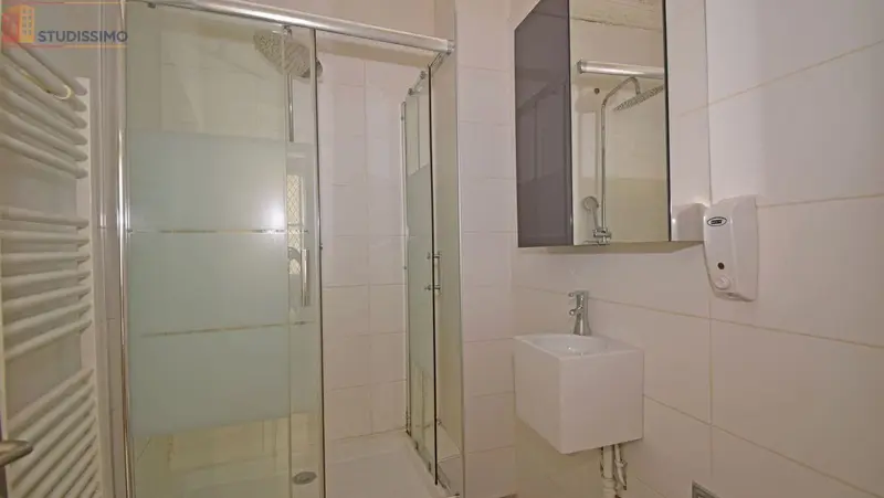 Studio 25m² Metz - lumineux - Photo 2