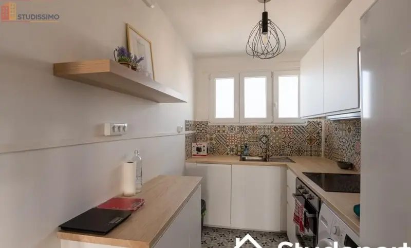 Studio meublé 10m² Metz - En étage élevé, lumineux - Photo 7