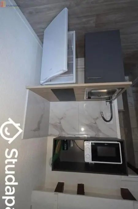 Studio meublé 17m² Metz centre - Meublé, DPE D - Photo 1