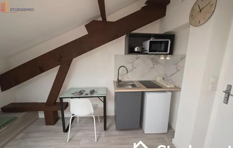 Studio meublé 17m² Metz centre - Meublé, 3e étage - Photo 1