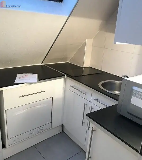 Studio meublé 25m² Metz - Lumineux, dernier étage - Photo 6
