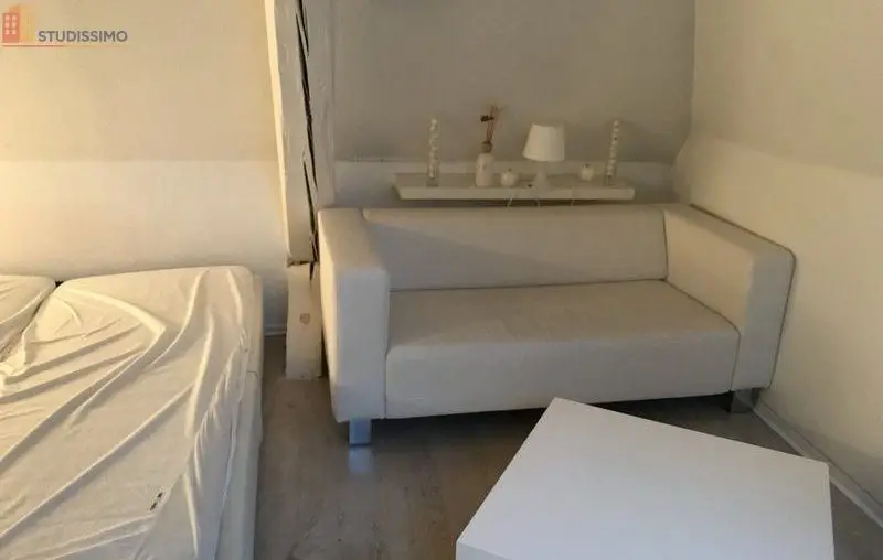 Studio meublé 25m² Metz - Lumineux, dernier étage - Photo 4