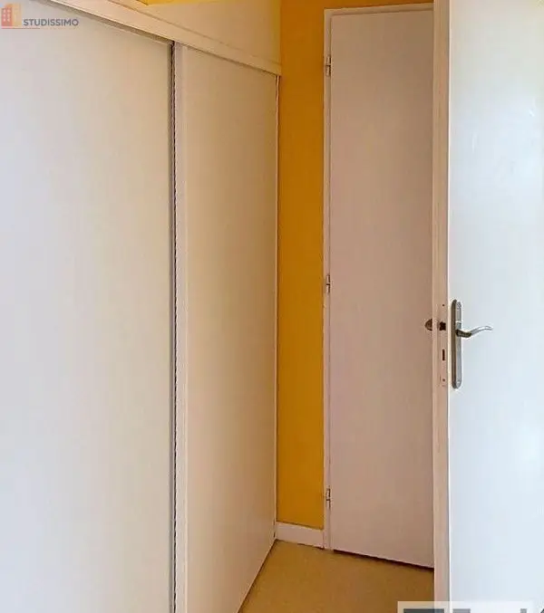 Studio 29m² Metz - Dernier étage, lumineux - Photo 3