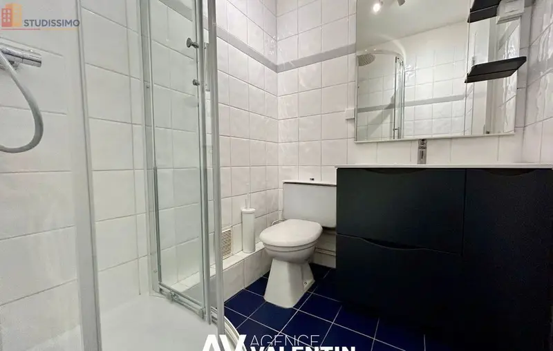 Studio meublé 26m² Metz - Lumineux, 5e étage - Photo 3