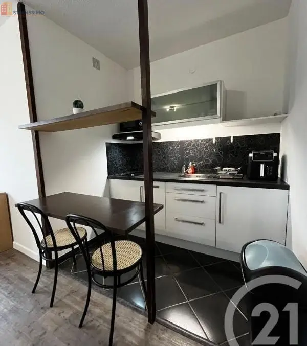 Studio meublé 28m² Metz 57000 - Meublé, 4e étage - Photo 9