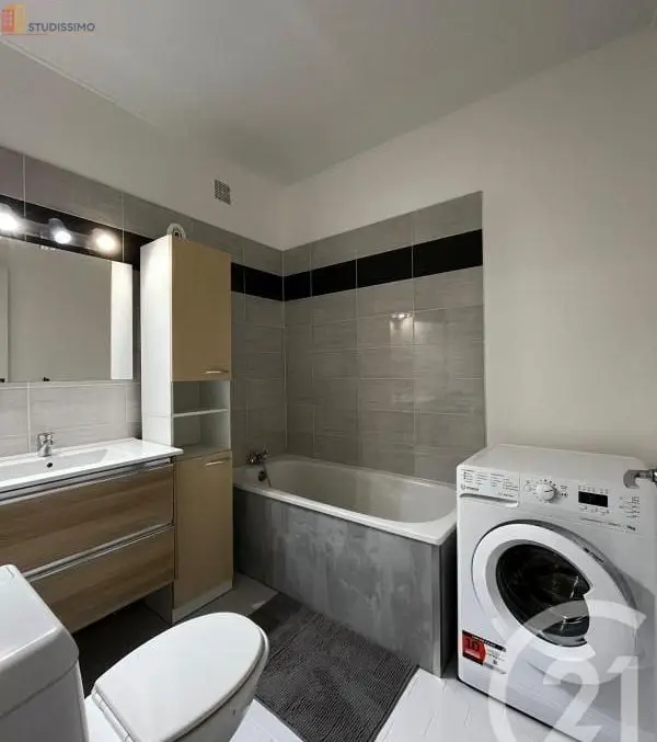 Studio meublé 28m² Metz 57000 - Meublé, 4e étage - Photo 1