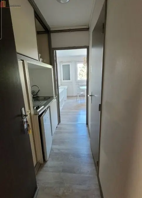 Studio 18m² Metz centre - Meublé, rénové - Photo 8