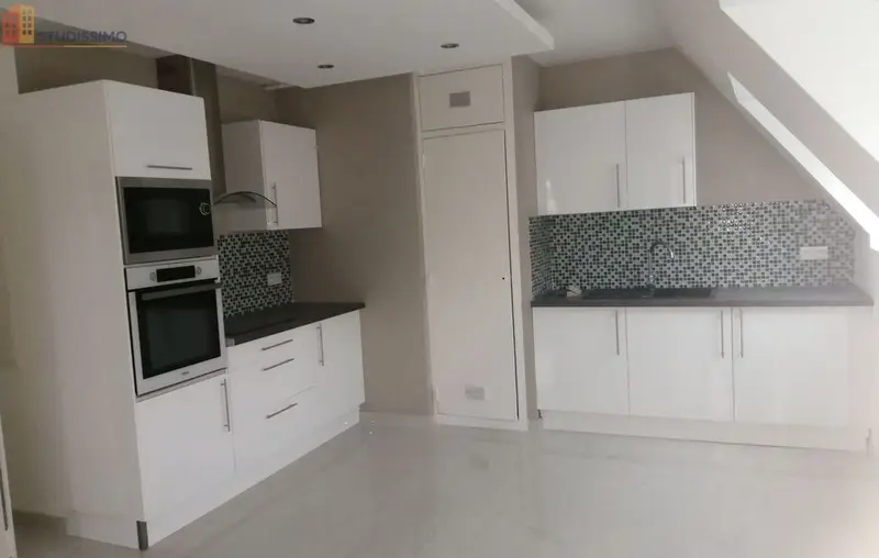 Studio 39m² Forbach - Cuisine équipée, dernier étage - Photo 3