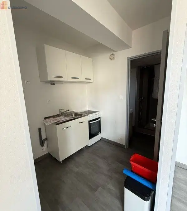 Studio 27m² Saint-Avold - 1er étage, ascenseur - Photo 2