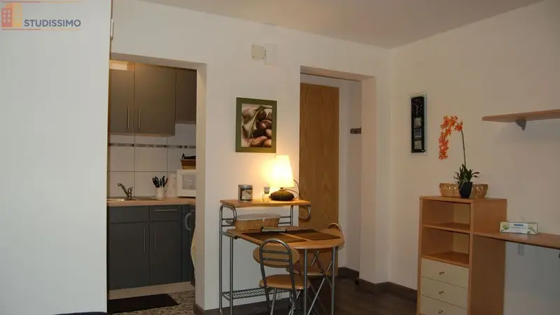 Studio meublé 25m² Forbach - Tout compris, lumineux - Photo 2