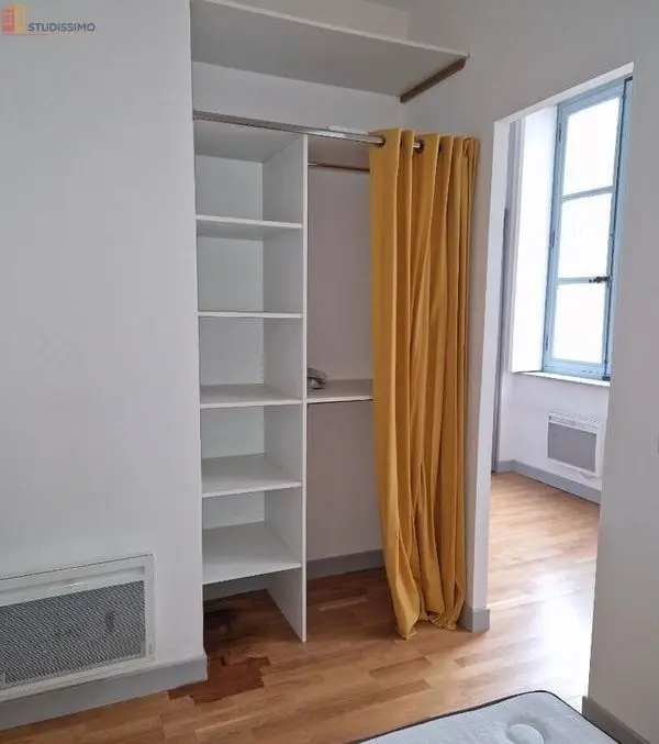 Studio meublé 25m² Nevers - Meublé, 1er étage - Photo 2