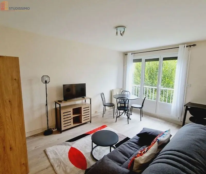 Studio meublé 26m² Nevers - Meublé, 3e étage - Photo 1