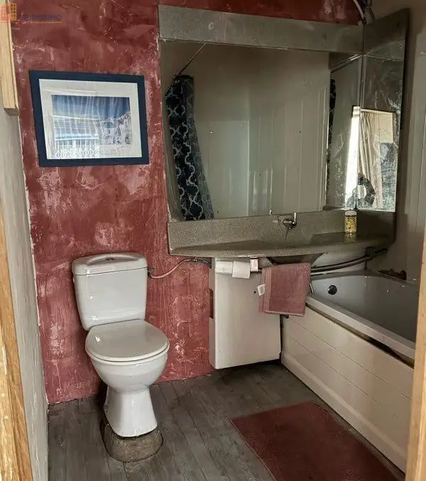 Studio 35m² Decize centre-ville - Rez-de-chaussée, rue principale - Photo 2