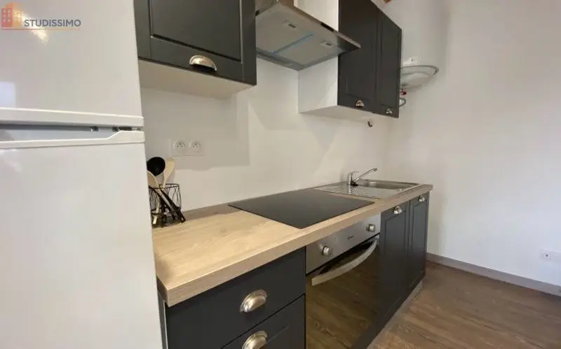 Studio meublé 27m² Cosne-Cours-sur-Loire - Centre-ville, meublé - Photo 2