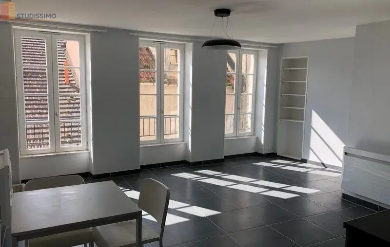 Studio 31m² Clamecy - 1er étage, lumineux - Photo 5
