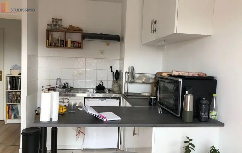 Studio meublé 32m² Valenciennes - Lumineux, dernier étage - Photo 9