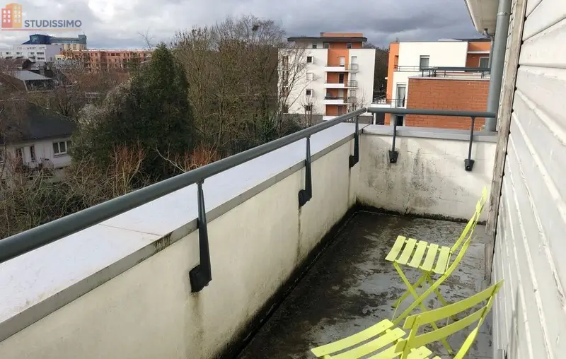 Studio meublé 32m² Valenciennes - Lumineux, dernier étage - Photo 2