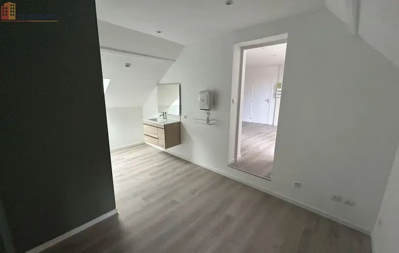 Studio 26m² Condé-sur-l'Escaut - 1er étage - Photo 1