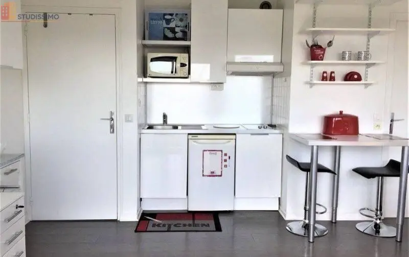 Studio meublé 22m² Lille centre - Lumineux, meublé - Photo 2