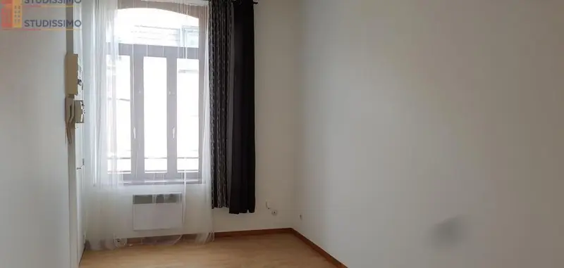Studio 25m² Roubaix 59100 - Photo 6