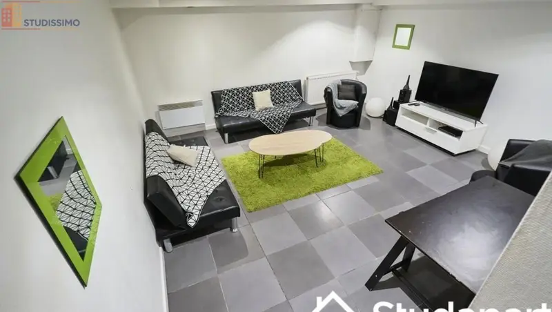 Studio meublé 10m² Lille 59000 - Meublé, DPE A - Photo 2