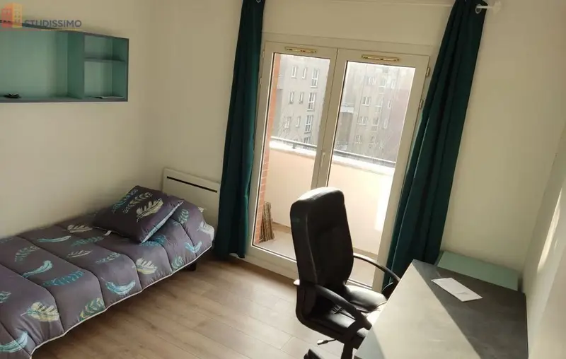Studio meublé 18m² Lille centre - Lumineux, meublé - Photo 4