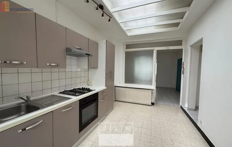 Studio 46m² Lille 59000 - Photo 8