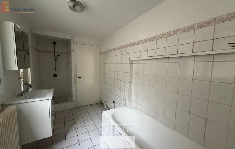 Studio 46m² Lille 59000 - Photo 4