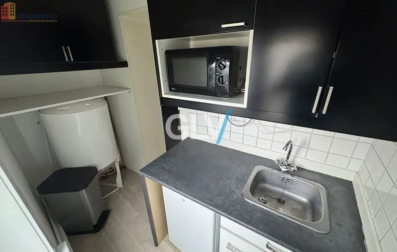 Studio meublé 22m² Lille 59000 - Meublé, 2e étage - Photo 2