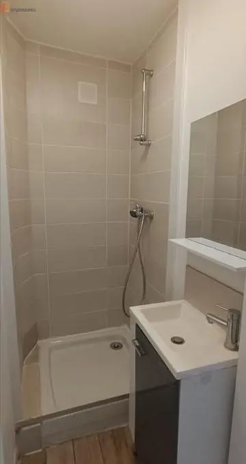 Studio 20m² Roubaix - 1er étage, lumineux - Photo 1