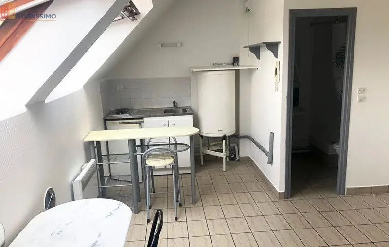 Studio meublé 17m² Famars - Lumineux, 2e étage - Photo 7