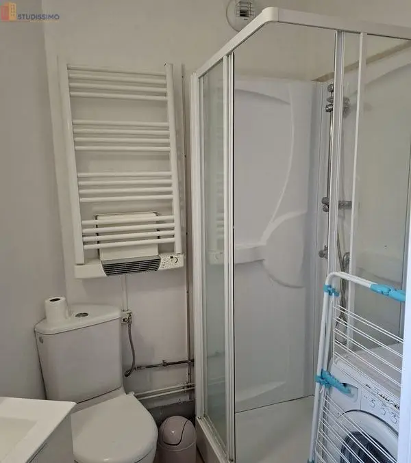 Studio meublé 30m² Lille 59000 - Duplex, lumineux - Photo 3