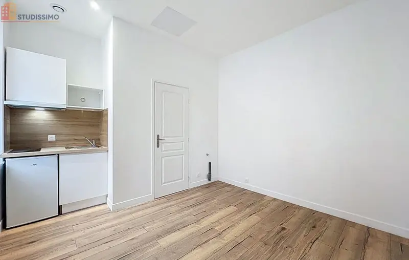 Studio 14m² Roubaix - Copropriété, DPE C - Photo 3