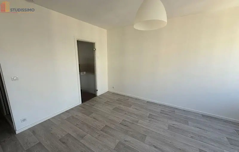 Studio 30m² Lille 59000 - 4e étage, lumineux - Photo 20