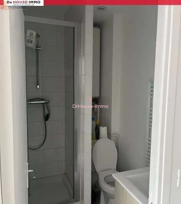 Studio meublé 17m² Lille 59000 - Meublé, DPE C - Photo 2