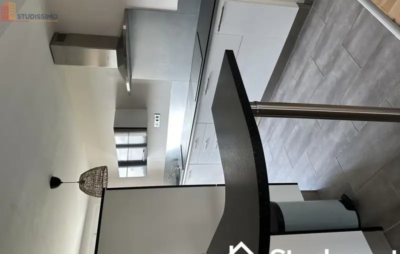 Studio meublé 10m² Lille 59800 - Meublé, étage élevé - Photo 5