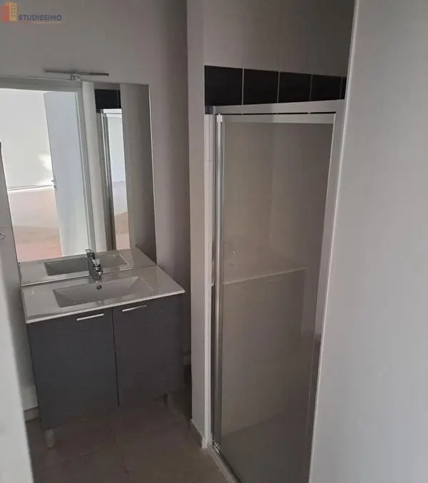 Studio 28m² Roubaix 59100 - Photo 14