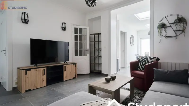 Studio meublé 11m² Croix 59170 - Meublé, DPE A - Photo 2