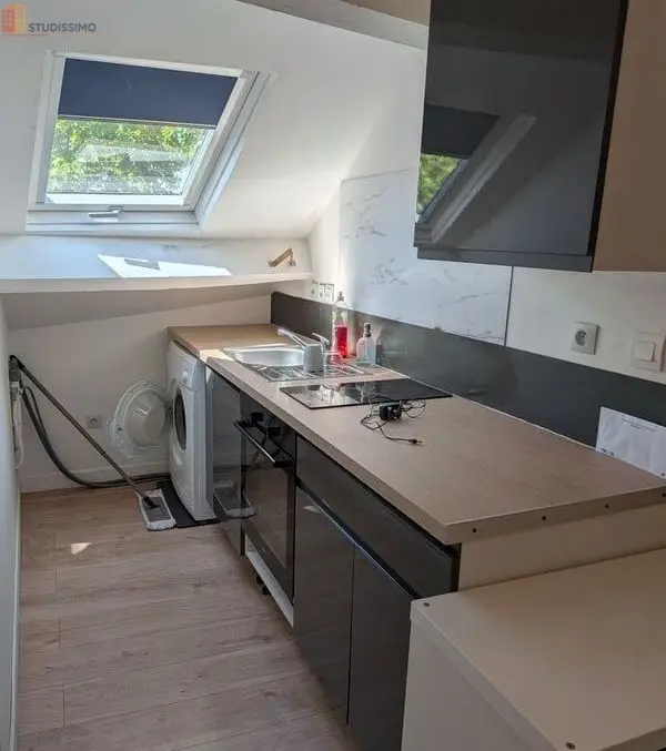 Studio meublé 25m² Lille 59000 - Lumineux, meublé - Photo 2