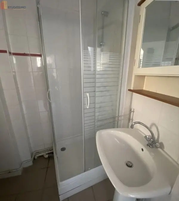 Studio 29m² Valenciennes 59300 - Photo 3