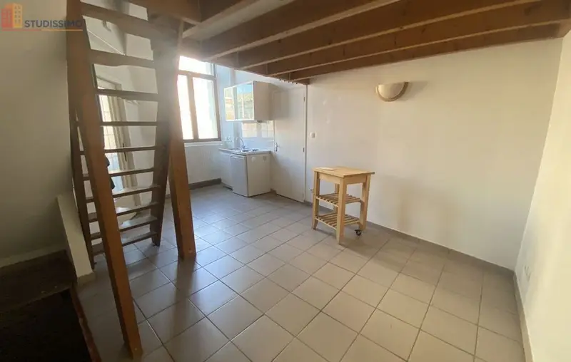 Studio 29m² Valenciennes 59300 - Photo 2