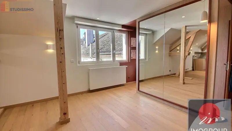Studio 48m² Divonne-les-Bains - Dernier étage, lumineux - Photo 4