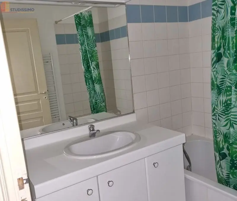 Studio meublé 26m² Lille Sébastopol - Calme et lumineux - Photo 2