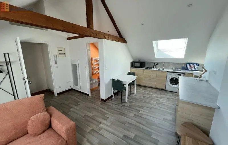 Studio meublé 25m² Dunkerque - Meublé, au 3e étage - Photo 3