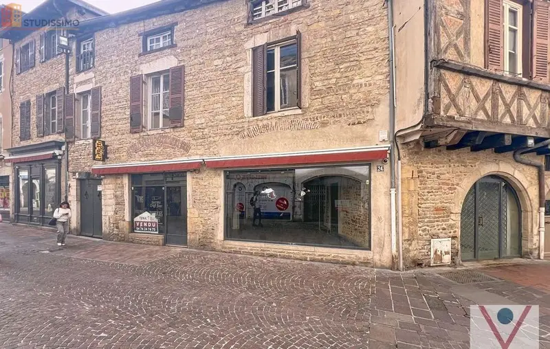 Studio 19m² Bourg-en-Bresse - Appartement 1 pièce - Photo 1