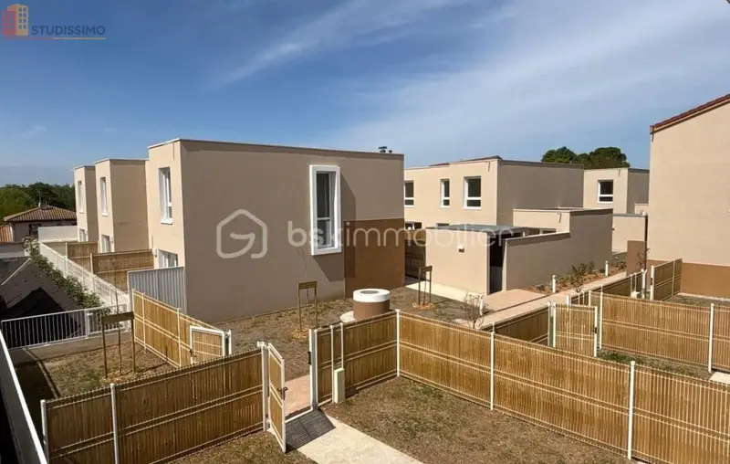 Studio 35m² Neyron 01700 - Photo 1