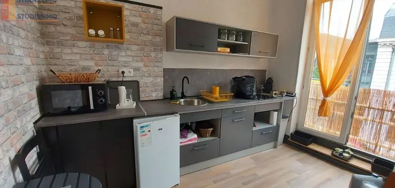 Studio meublé 18m² Lille 59000 - Joli, 1er étage - Photo 4